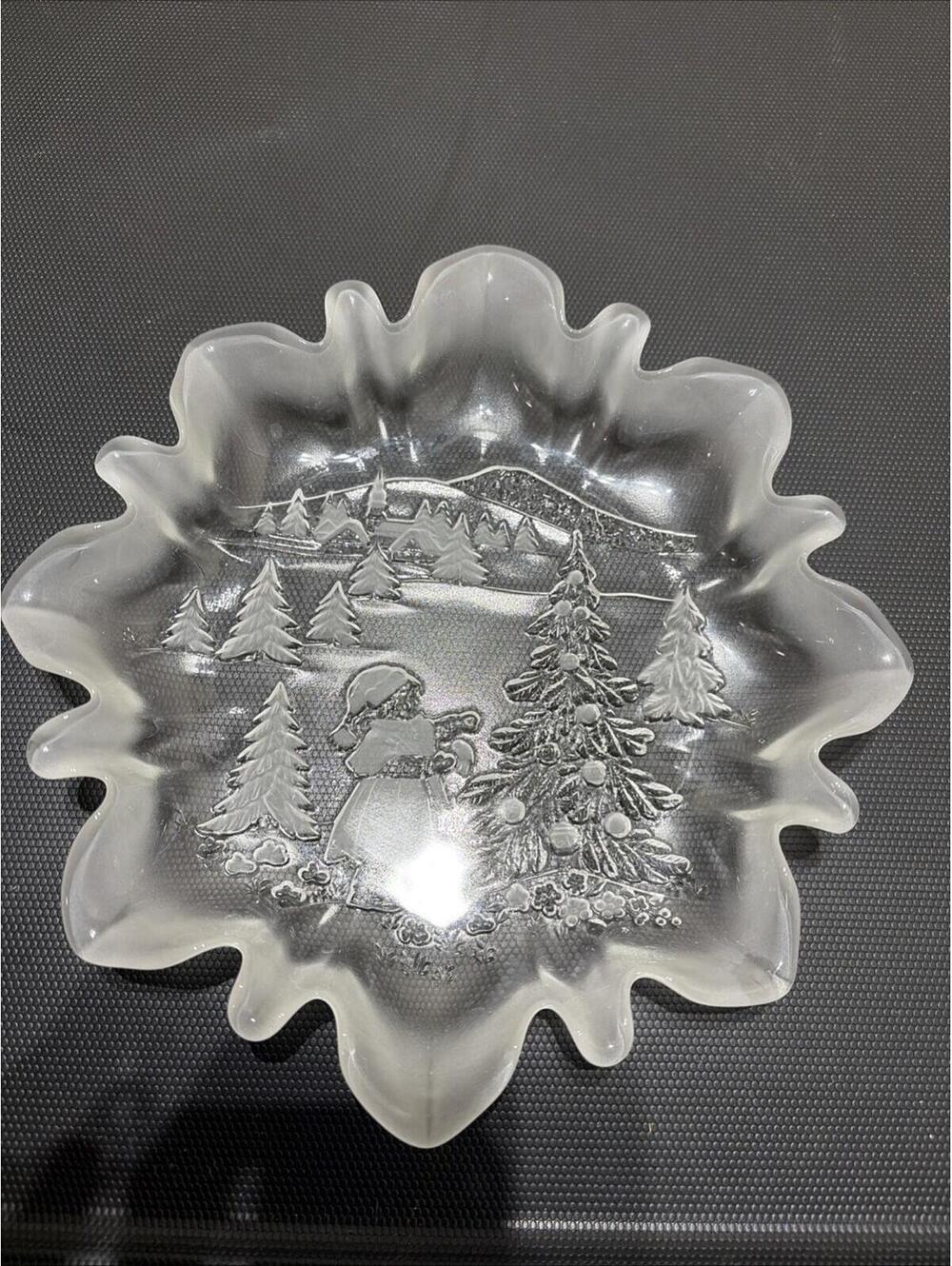 VTG Mikasa 9.75” Frosted Glass Ruffled Edge Holiday Classic Bon Bon Candy Dish
